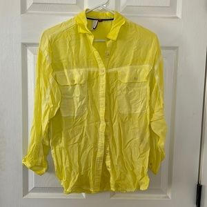 Anthropologie Pilcro bright yellow top. Size xs